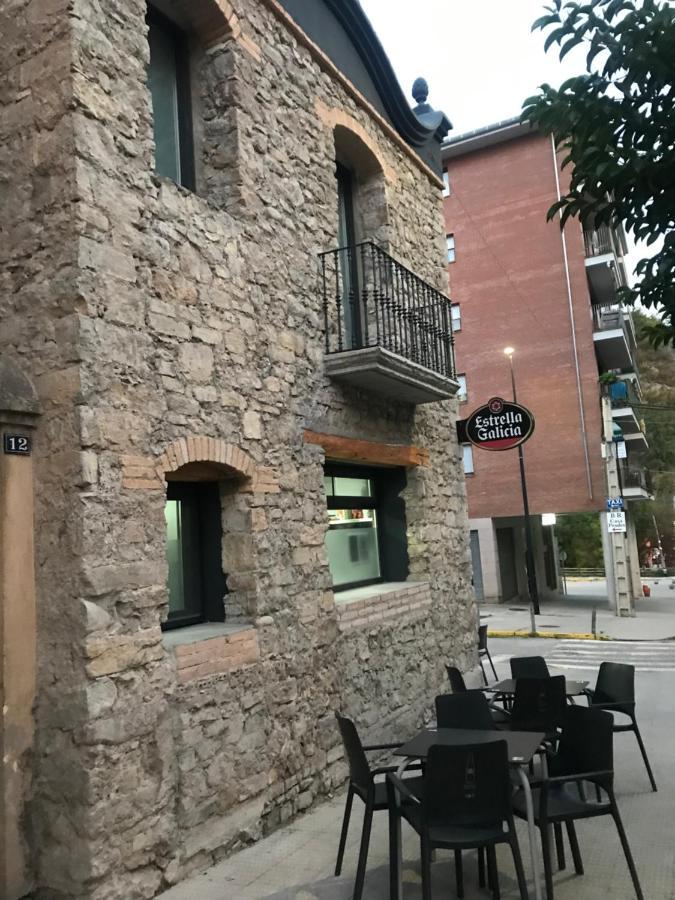 Albergue De Pas El Pont de Suert Exteriör bild